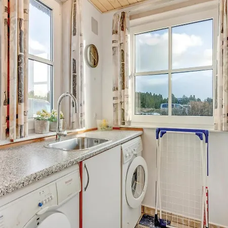 Four-bedroom Holiday In * Blåvand