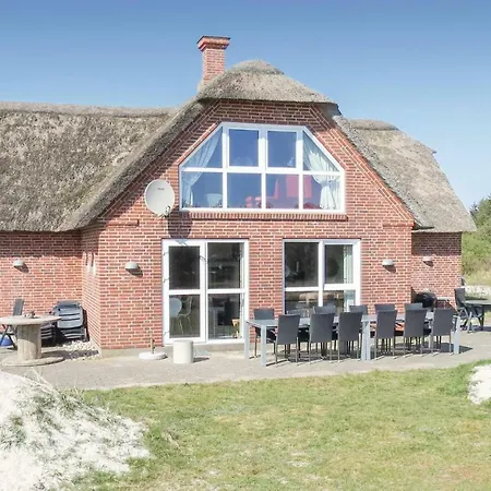 Four-bedroom Holiday In Ferienhaus Blåvand