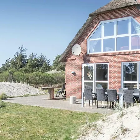 Four-bedroom Holiday In Ferienhaus *