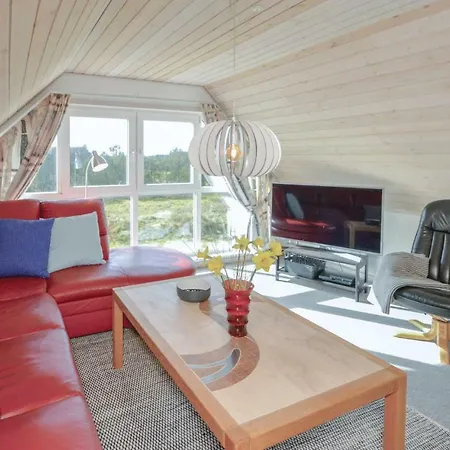 Ferienhaus Four-bedroom Holiday In *
