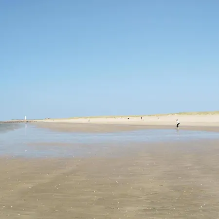 Four-bedroom Holiday In Blåvand