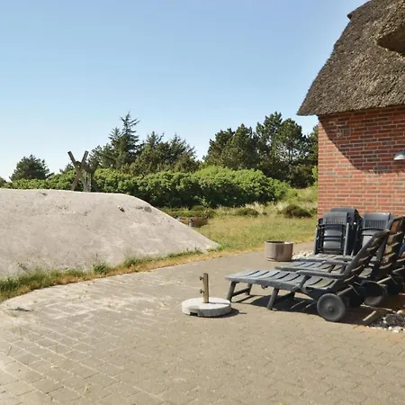 Four-bedroom Holiday In