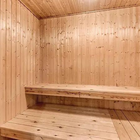 Four-bedroom Holiday In * Blåvand