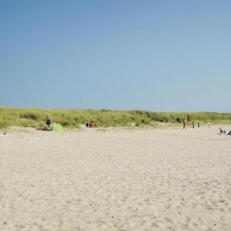 Four-bedroom Holiday In * Blåvand